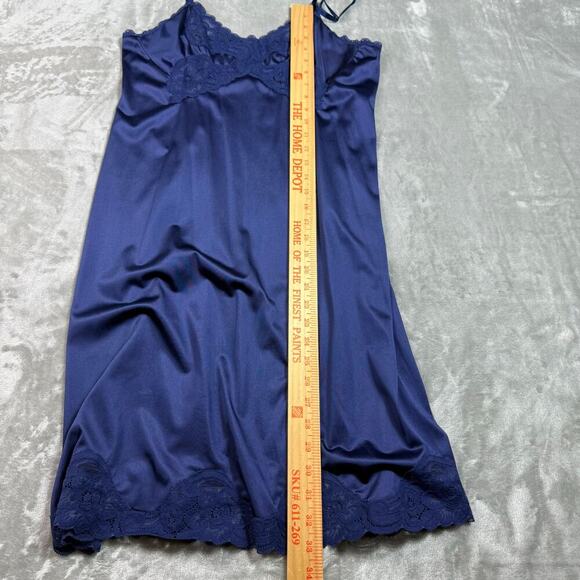 VTG Vanity Fair Full Slip Sz 36 Navy Lace Trim Nylon Light 90s Sleepwear Adjust - Picture 10 of 11
